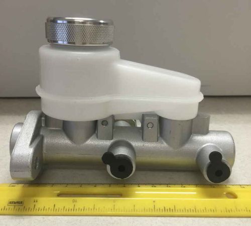 Picture of StarEV OEM 2MC070 Master Cylinder with Reservoir (No push rod) - 16448225234RZAC0 and OLDER Diablo / Magellan